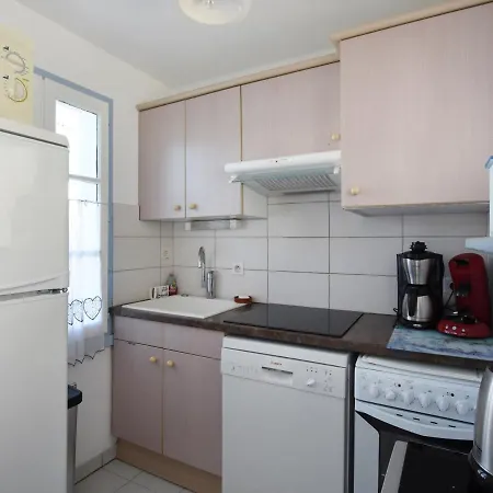 Maison La Couarde-sur-mer, 6 Pieces, 6 Personnes - Fr-1-258-3 Дом отдыха *