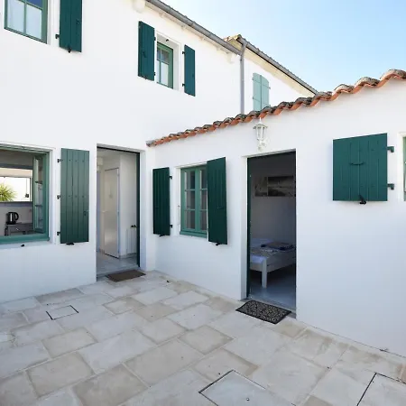 Maison La Couarde-sur-mer, 6 Pieces, 6 Personnes - Fr-1-258-3 *